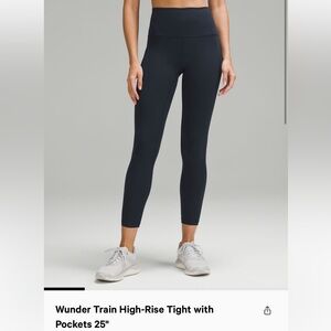 NWT Lululemon Wunder train w/ pockets size 4